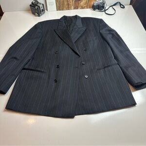 Paolo Vista Elegant Charcoal Pinstripe Double-Breasted Suit